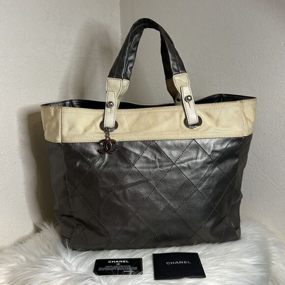 💯Authentic Chanel Tote Bag- Large Size 🍀 - Picture 1 of 16